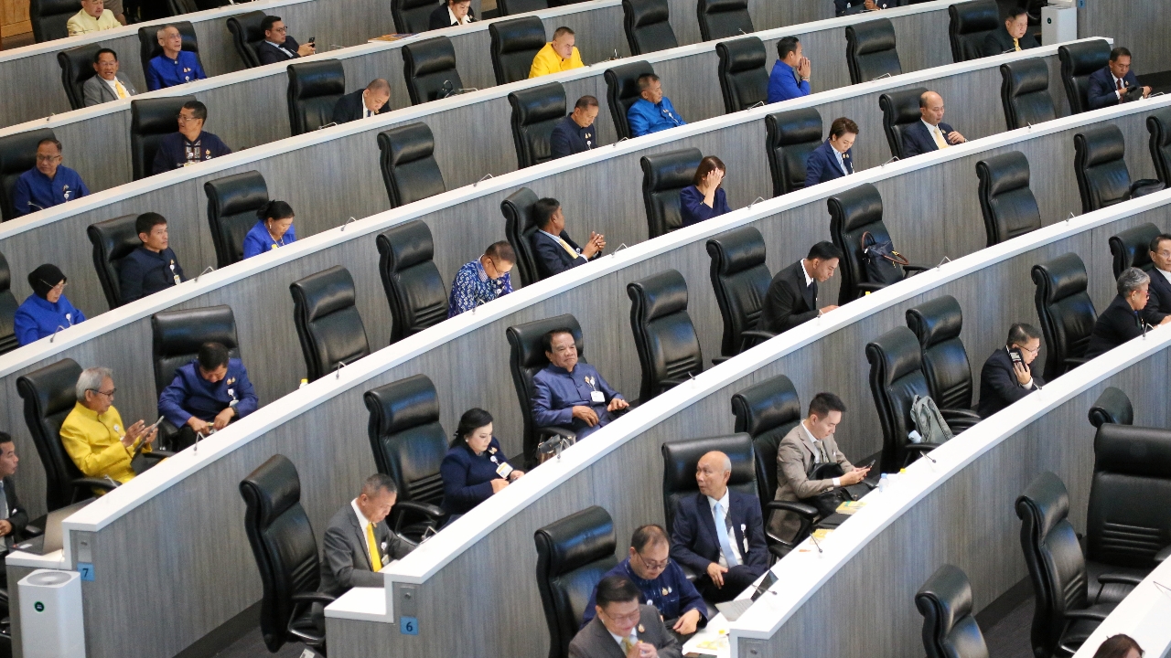 โพยว่อน 24 สว. ลอต 3 รับหมายเรียกแก้ข้อกล่าวหาคดีฮั้ว 