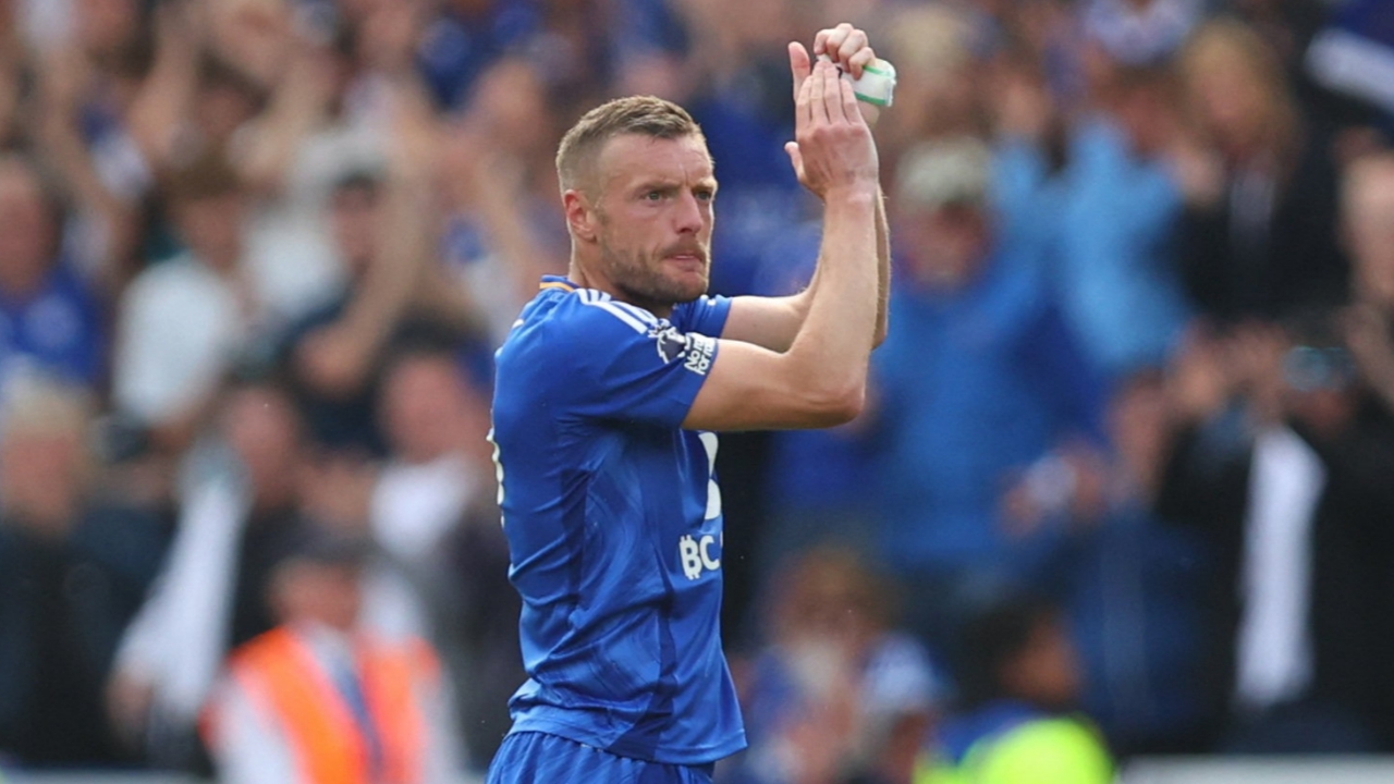 เปิดทุกถ้วยรางวัล ของ "เจมี วาร์ดี" หลังลงเล่นนัดสุดท้ายในบ้าน อำลาเลสเตอร์ ซิตี้ อย่างเป็นทางการ