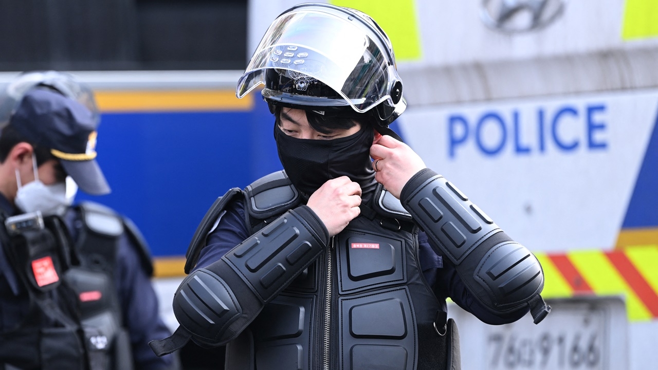 เกาหลีใต้จับชายคลั่ง หนีเตลิดทั่ว จ.คยองกี แทงคน 4 ราย ดับ 2 ศพ