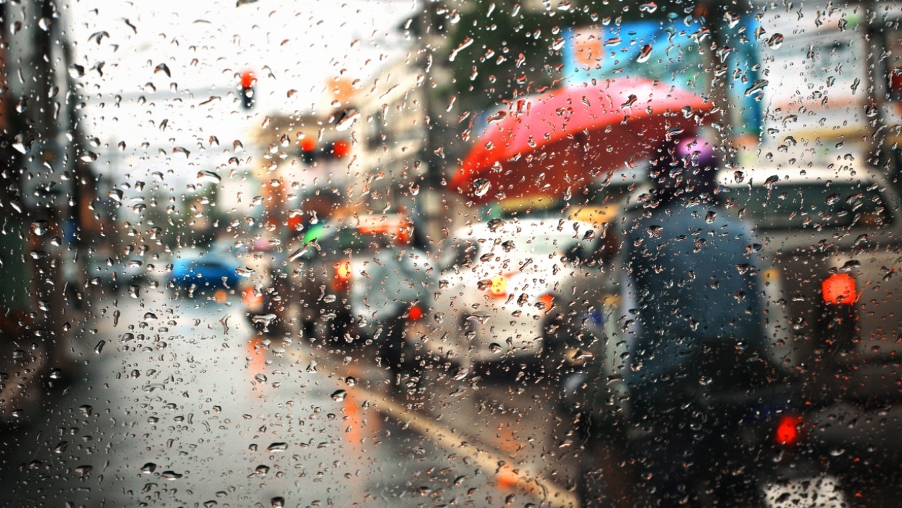 ทั่วไทยฝนตกหนักบางแห่ง เตือนระวังน้ำท่วม-น้ำป่าไหลหลาก
