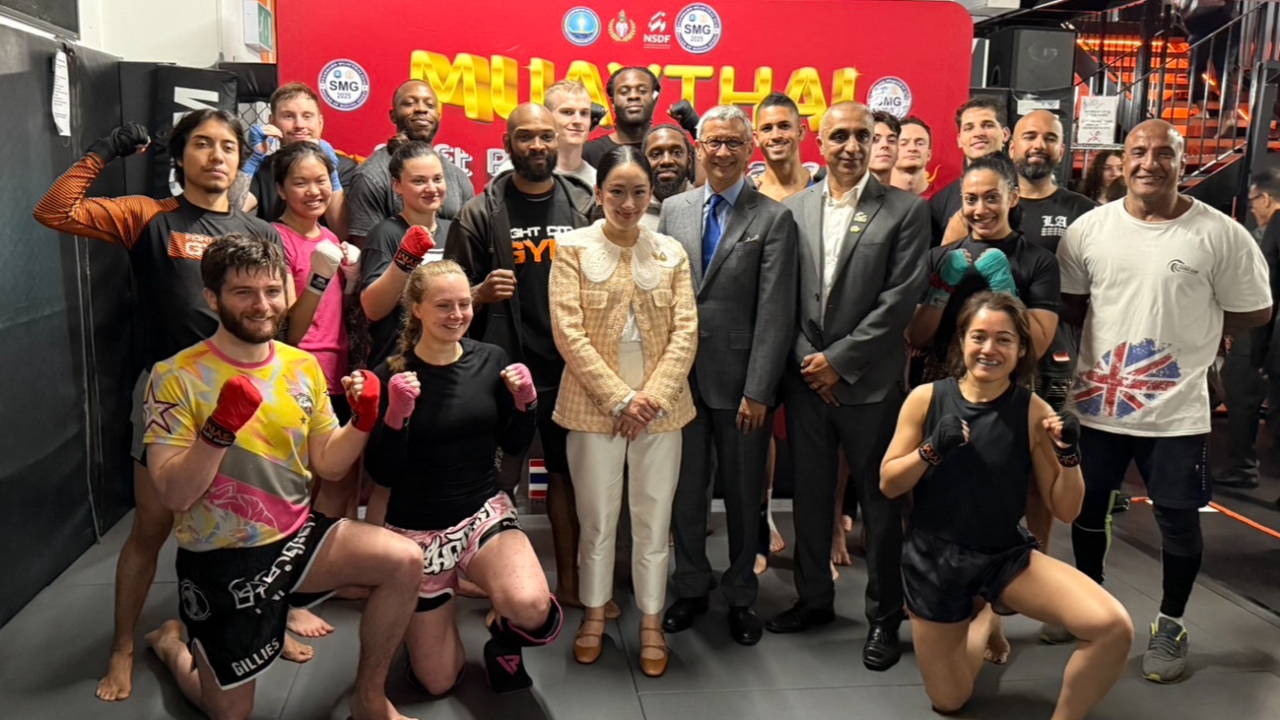 “อิ๊งค์” นำทีมไทยแลนด์คุยค่ายมวยไทยในลอนดอน ลุยพัฒนาหลักสูตร หนุนงบฯ ต่อยอดกีฬาไทย