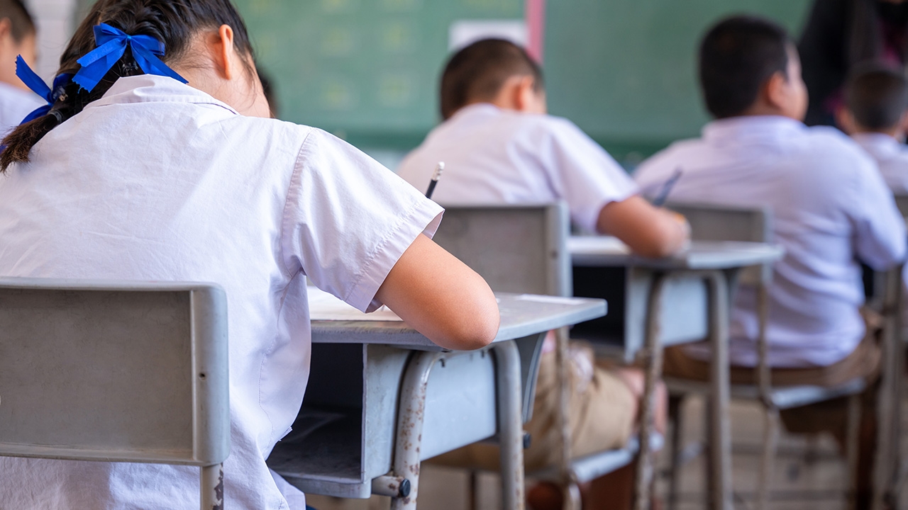 สพฐ.จี้โรงเรียนซ้อมแผนเผชิญเหตุทุกเดือน กำชับ ผอ.ยึดมติ ครม.ยกเลิกครูอยู่เวร