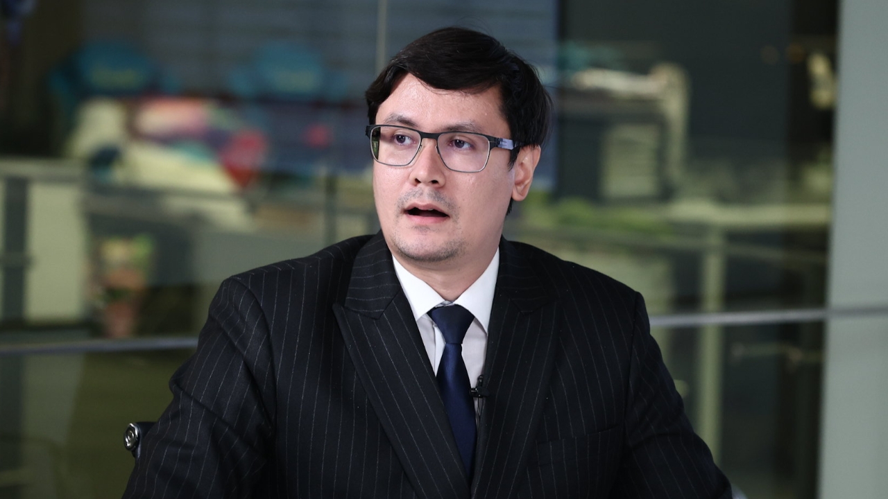 คดีฮั้ว สว. “โรม” มองไม่ควรเอากระบวนการยุติธรรมมาต่อรอง ประชาชนห่วงมวยล้ม