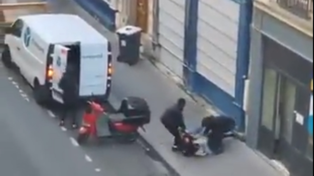 ลูกสาวซีอีโอคริปโตฯ ถูกแก๊งไอ้โม่งบุกฉุดกลางปารีส สู้ยิบตารอดหวุดหวิด (คลิป)