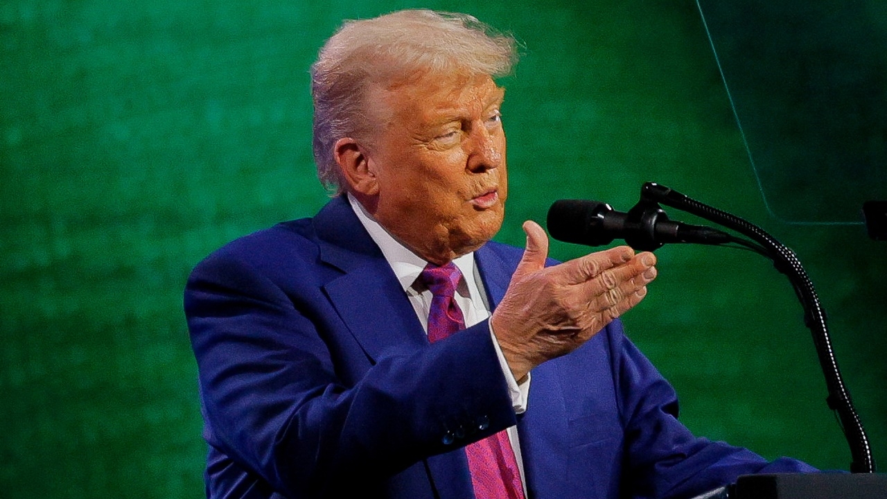 ทรัมป์ประกาศแผนยกเลิกคว่ำบาตรซีเรีย หลังรัฐบาลอัสซาดล่มสลาย