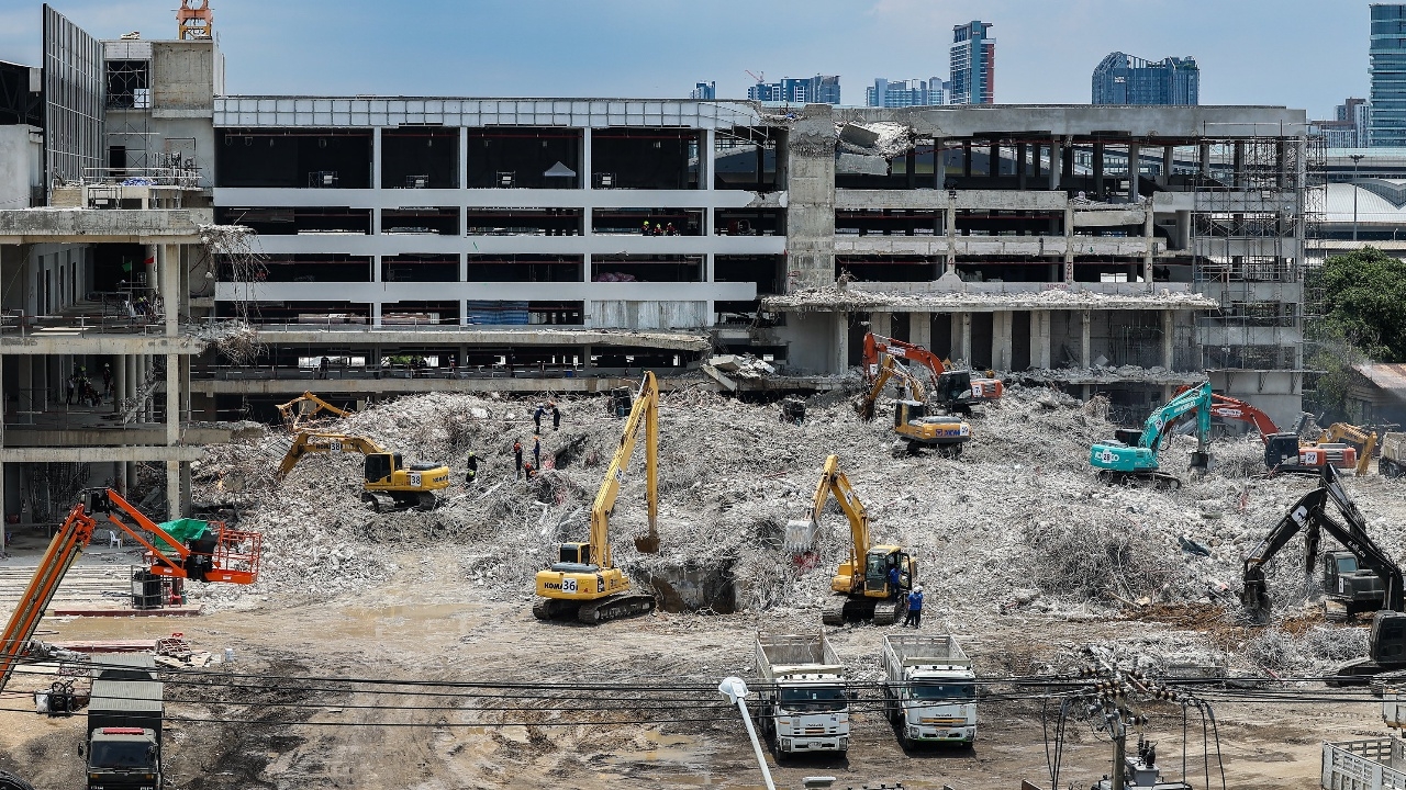 ตำรวจยื่นศาลขอหมายจับแล้ว รวม 17 ราย คดีอาคาร สตง. ถล่ม