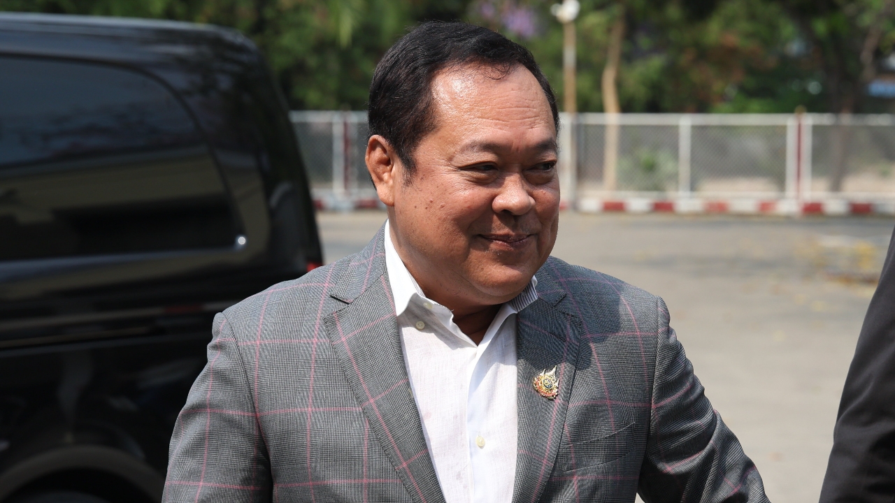 ด่วน ศาลรัฐธรรมนูญสั่ง “ทวี สอดส่อง” หยุดปฏิบัติหน้าที่ รมว.ยธ. ใน 2 ฐานะตั้งแต่วันนี้