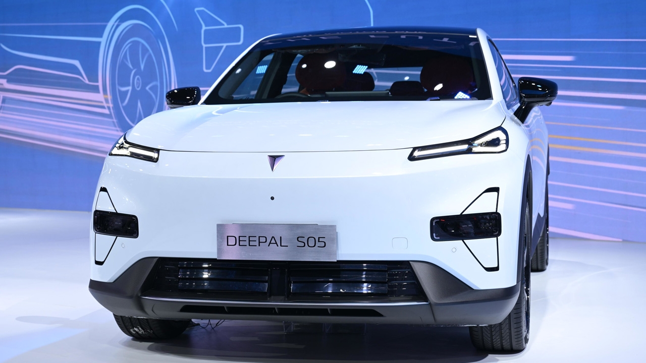 ฉางอาน พบนายกฯ  เตรียมผุดศูนย์ R&D หนุนไทยฐานผลิตรถพวงมาลัยขวา