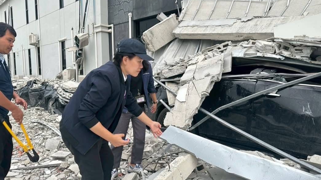 “เอกนัฏ” อึ้ง เหล็ก “ซิน เคอ หยวน” โผล่คาซากอาคารโรงงานถล่มที่ “นิคมฯ อมตะซิตี้ 10”