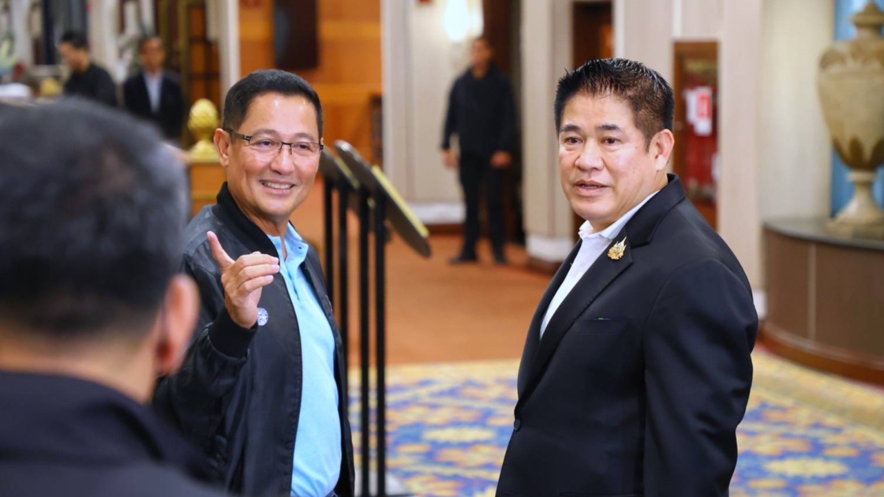 “ธรรมนัส” ยัน ไม่มีต่อรองเก้าอี้ มท.1-ดึง “อนุดิษฐ์-การุณ” เข้ากล้าธรรม คุย “ทักษิณ” แล้ว