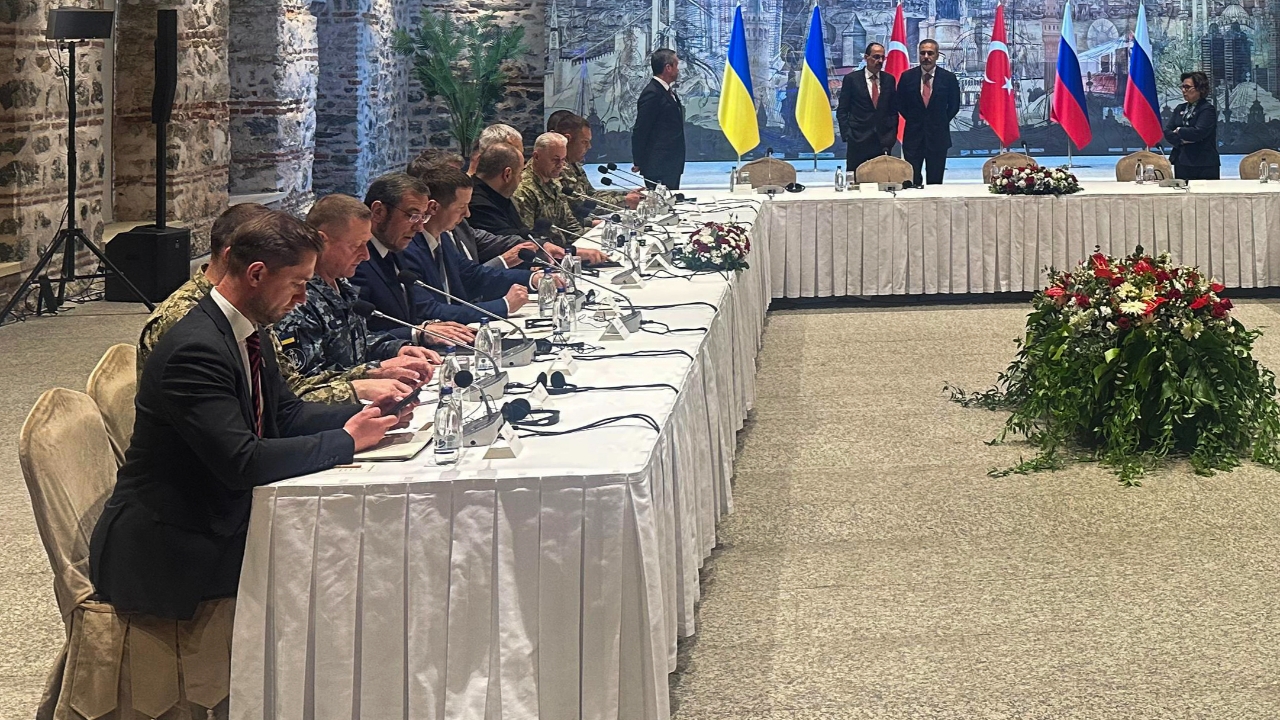 รัสเซีย-ยูเครน บรรลุข้อตกลงแลกนักโทษ 1,000 คน หลังเจรจาโดยตรงครั้งแรกในรอบ 3 ปี