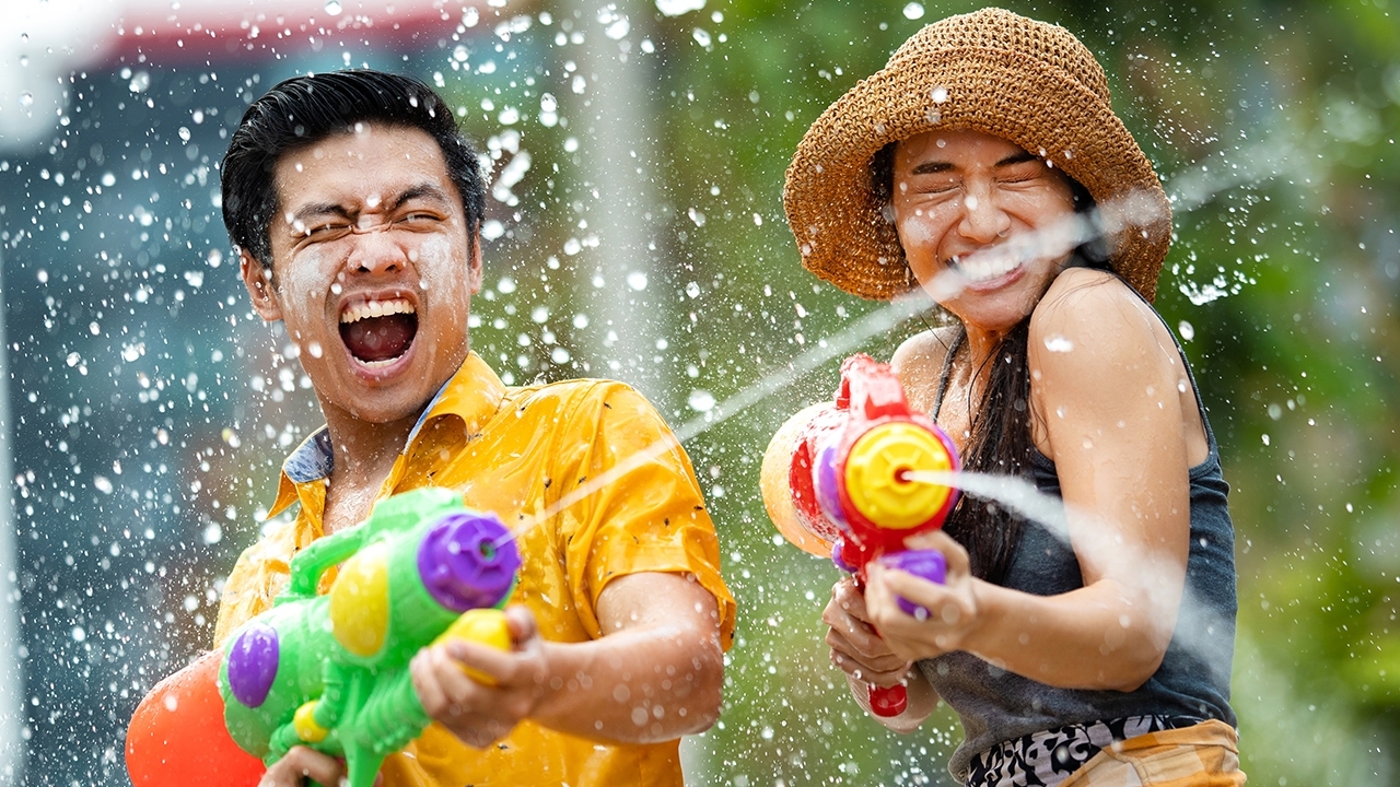 สีเสื้อมงคลเสริมดวงสงกรานต์ 2568 แต่งตัวเสริมดวงรับสงกรานต์ 68 