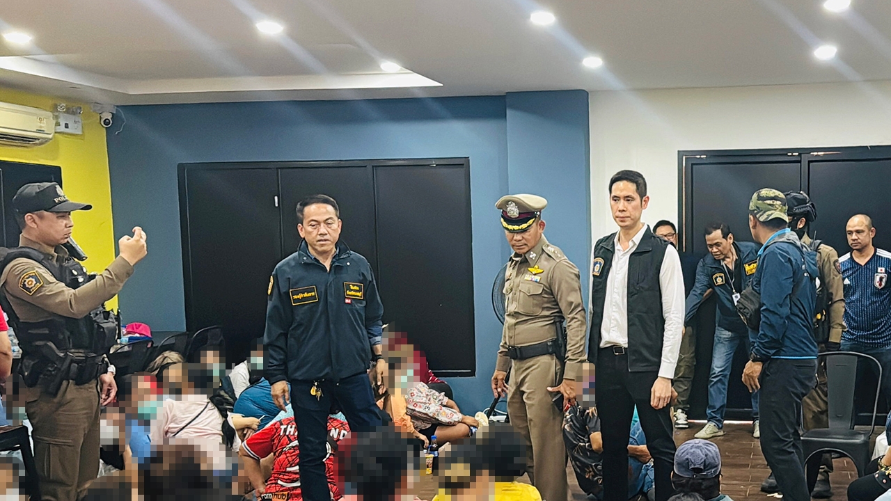 พิษจับบ่อนสีกากี เด้ง "4 เสือโรงพัก" สภ.ปลายบาง ได้ 128 ผีพนัน รองฯสืบรอด