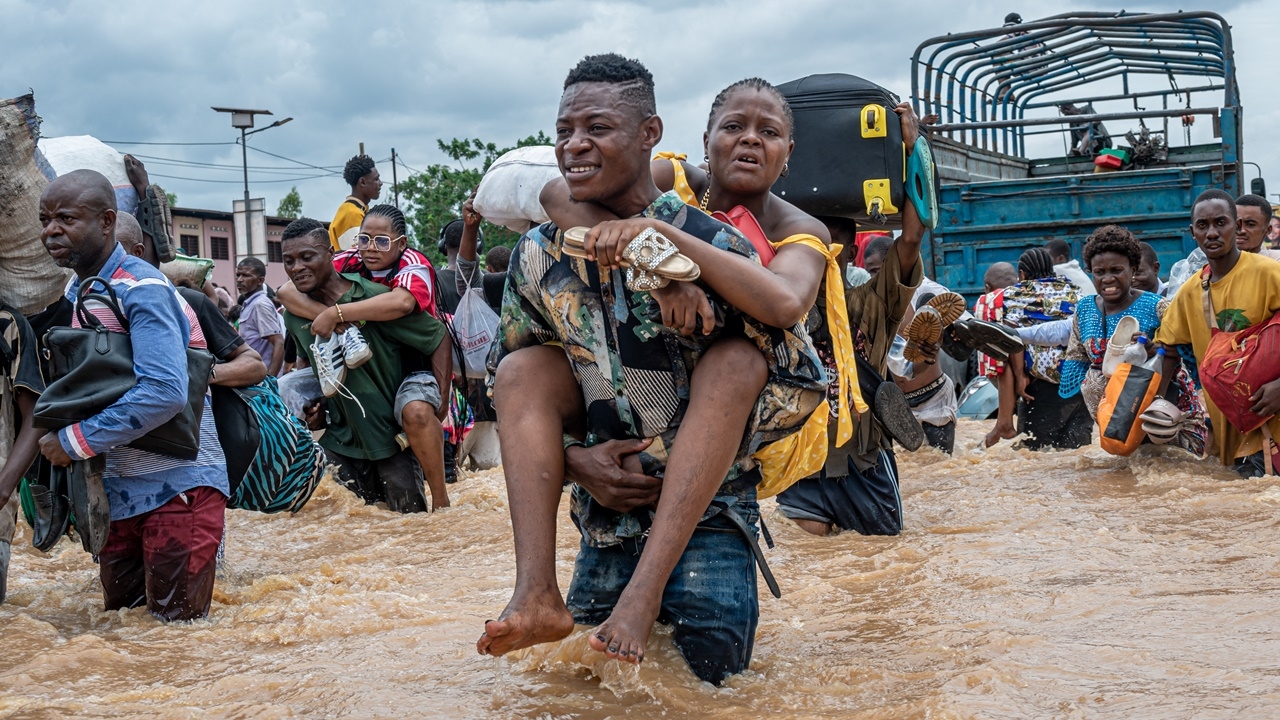 ฝนถล่ม-น้ำท่วมเมืองหลวงดีอาร์คองโก ดับแล้ว 33 ศพ