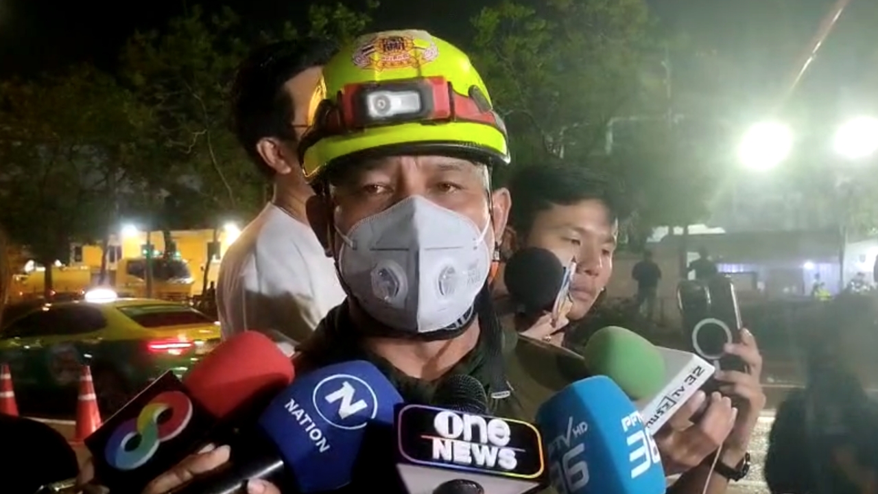 กู้ภัยยกระดับการค้นหาผู้ประสบภัย ยอมรับเสี่ยงอันตราย แต่ต้องเร่งพาทุกคนกลับบ้าน