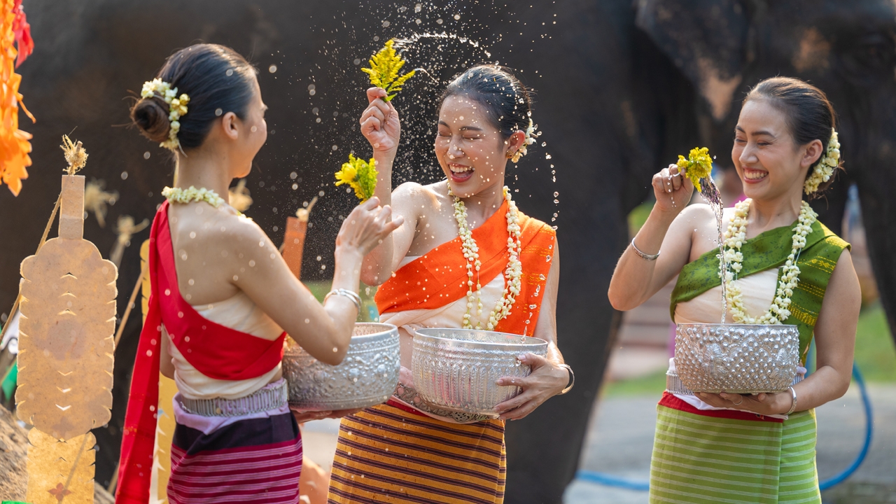 7 หมุดหมายทั่วไทย “ยิ่งใหญ่” สงกรานต์นี้