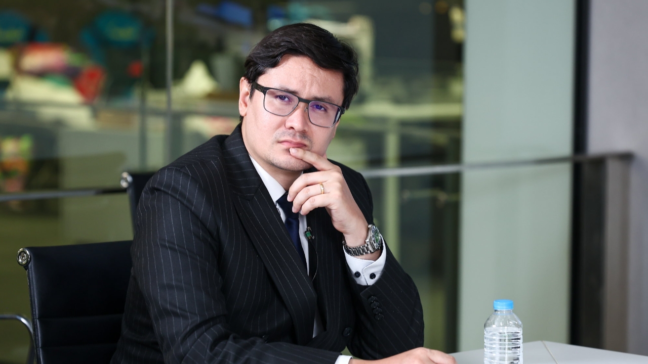 “โรม” ซัดประเทศฉิบหายแน่ ถ้าเพื่อไทยทำเอ็นเตอร์เทนเมนต์คอมเพล็กซ์