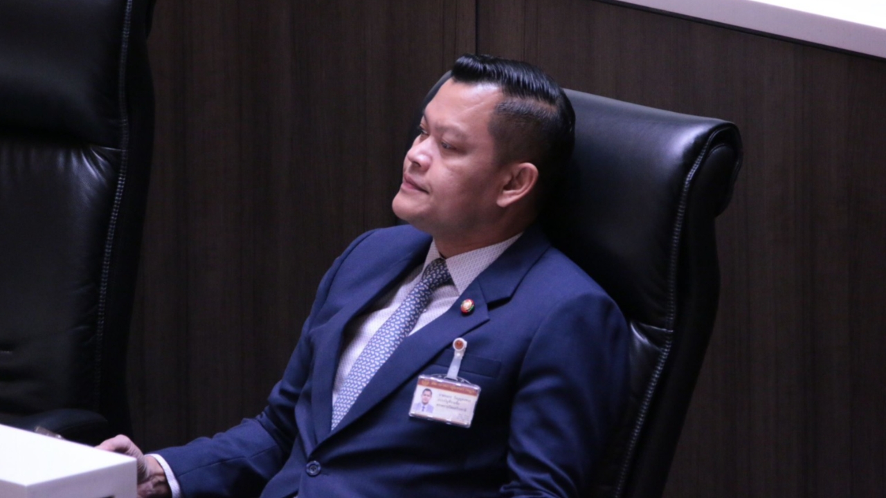 “ธนกร” อัด “โรม” บิดเบือนใส่ร้ายป้ายสี สส.รัฐบาล โต้เร่งรีบพิจารณากฎหมายอื่น