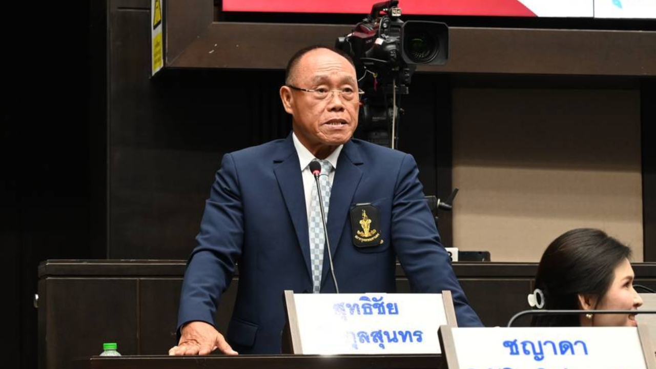 “สก.สุทธิชัย” แจงตัดงบ 104 ล้าน คุมก่อสร้างอาคาร รพ. หน่วยงาน กทม. ชำนาญอยู่แล้ว