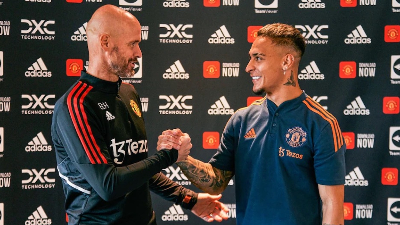 ลดแล้วลดอีก! เปิดค่าตัว "แอนโทนี" ล่าสุด แมนยูฯ ยอมขาดทุนหนัก หวังปล่อยซัมเมอร์นี้