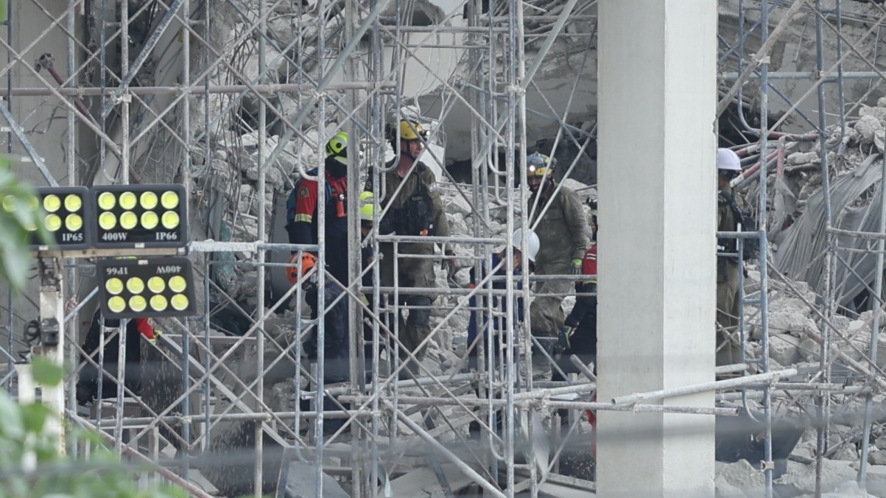 สลด! พบผู้เสียชีวิตอีก 5 ราย ถูกซากตึก สตง. ทับร่าง ปรับแผนค้นหาผู้สูญหาย