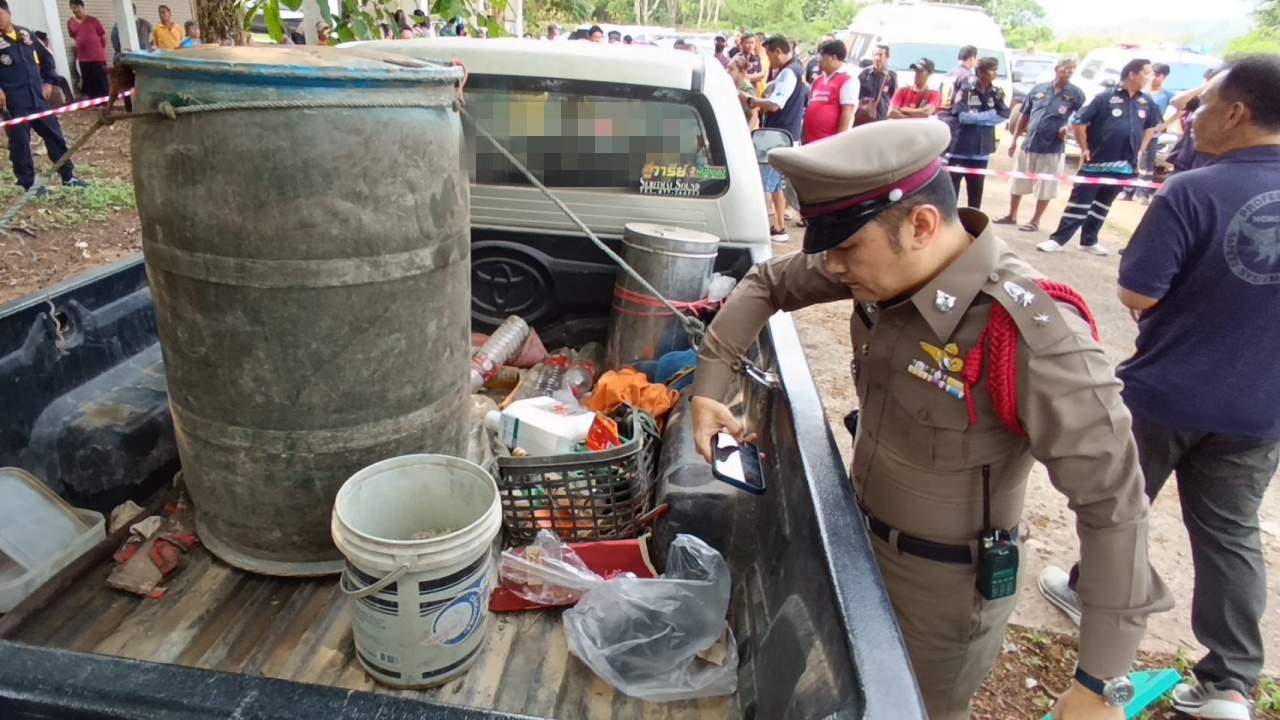 ผัวเมียยืมกระบะเพื่อนก่อนหายตัว พบอีกทีเป็นศพในรถ ทิ้งจดหมายสั่งเสีย