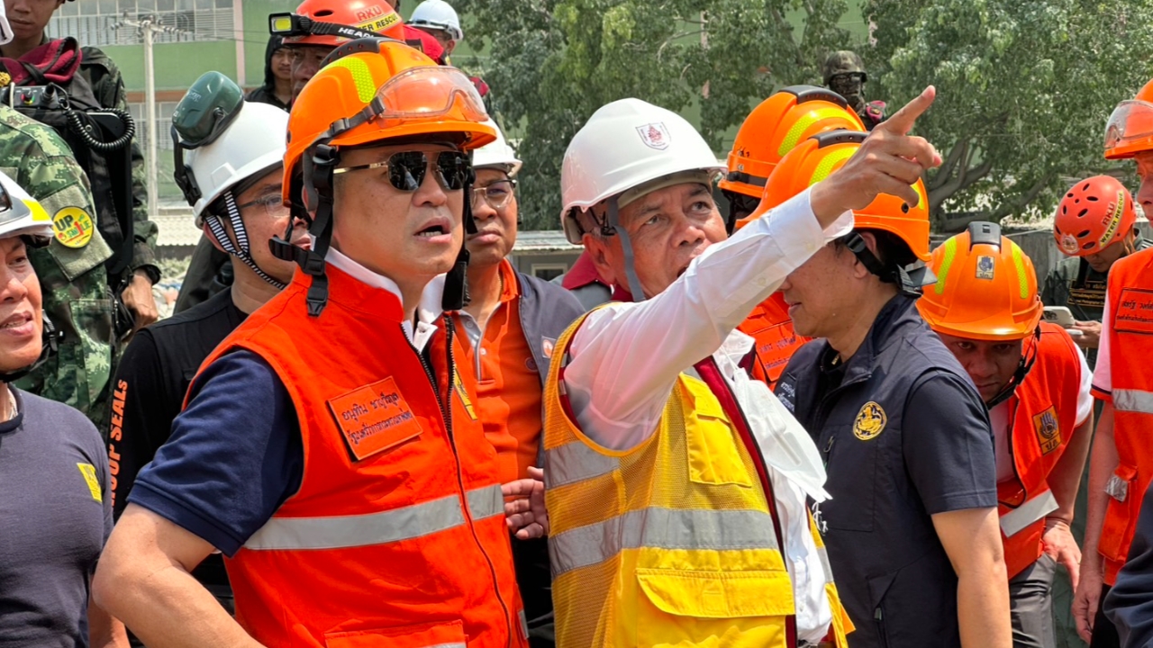 “อนุทิน-จิราพร-ชัชชาติ” ลุยตรวจตึกใน กทม. ก่อนเกาะติดอาคารถล่ม ย้ำช่วย 24 ชั่วโมง