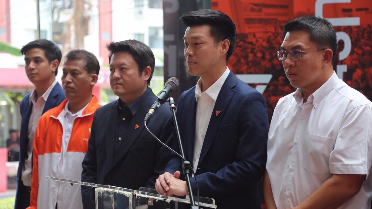 ปชน. เปิดตัวทีมตรวจสอบ-เยียวยาเหตุแผ่นดินไหว จี้รัฐทำ “ทราฟฟี่ฟองดูว์” ทั่วประเทศ