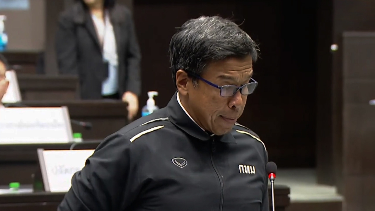 "ชัชชาติ" แจงในสภา กทม. ขออย่าใช้ "เสียชีวิตหมดแล้ว" ชี้ญาติยังมีความหวัง