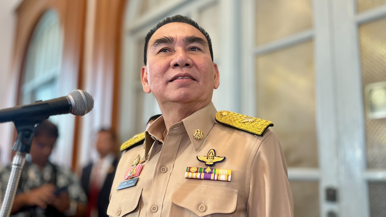 “เดชอิศม์” ยอมรับตรงๆ เสียดาย “ดร.เอ้” ลาออก ปชป. ชมเป็นคนดีมีคุณภาพ