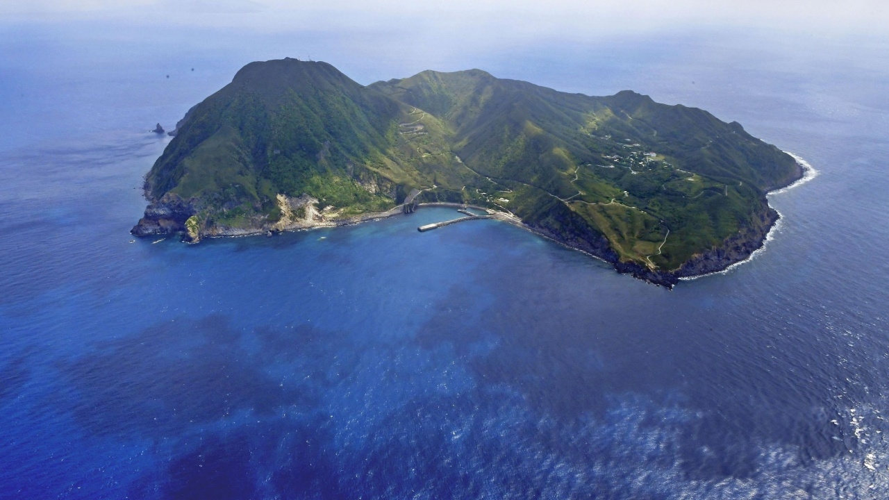 ชาวเกาะญี่ปุ่นทยอยอพยพ หลังแผ่นดินไหวกว่าพันครั้ง