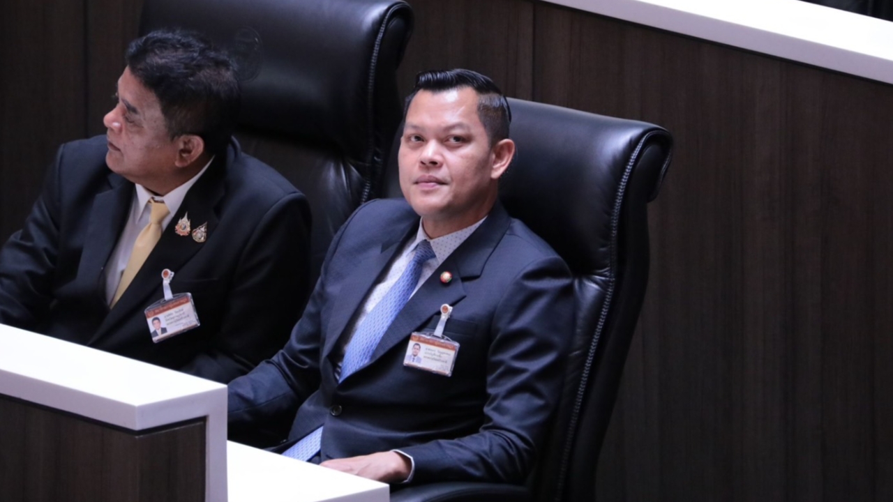 “ธนกร” ฝากทุกพรรคอย่าเล่นเกมการเมืองมากเกินไป เอาประโยชน์ประชาชนก่อน