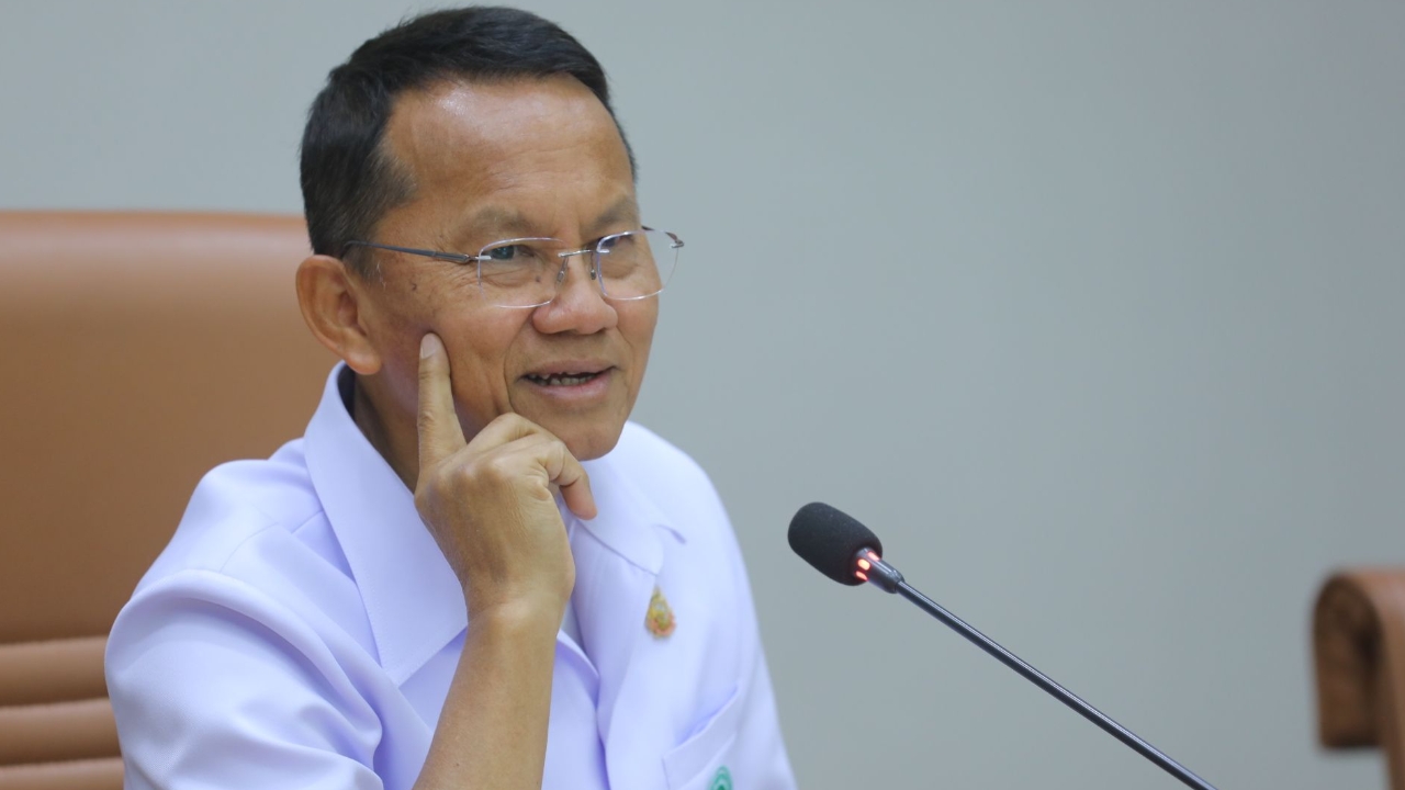 “สมศักดิ์ ” นำ 2 รมช.สาธารณสุขประชุมนัดแรก มอบ “อนุชา” ดูงานอนามัย - “ชัยชนะ” คุมงานสุขภาพจิต