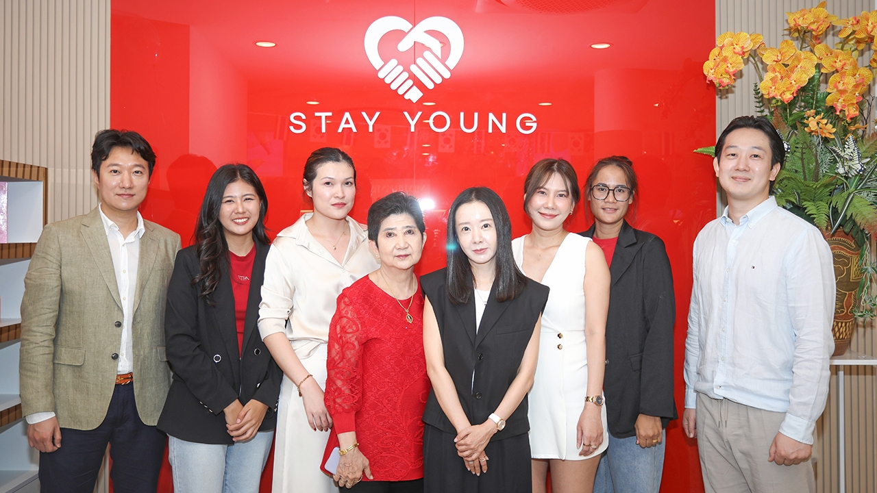STAY YOUNG มัลติบิวตี้สโตร์จากเกาหลี