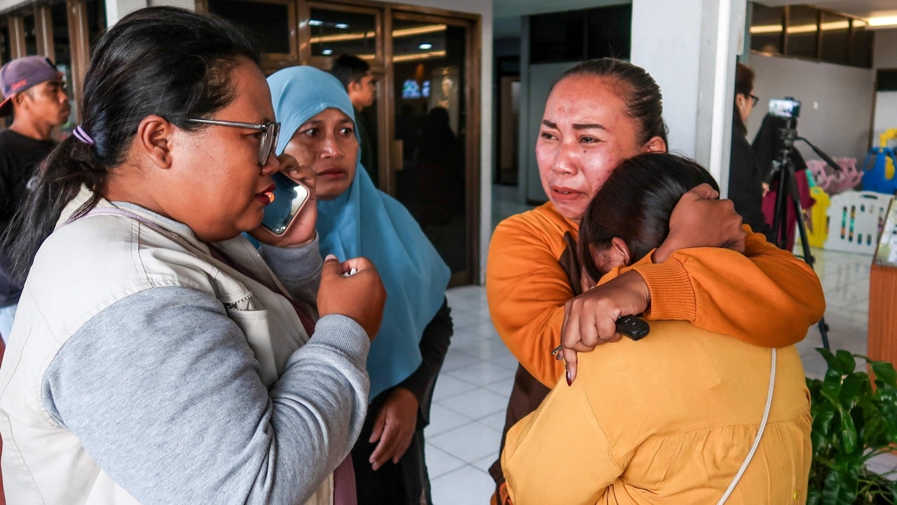 ด่วน เรือเฟอร์รี่ล่มที่บาหลี ดับอย่างน้อย 4 ศพ