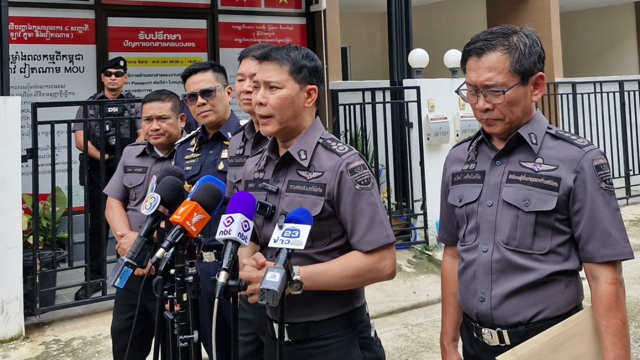 DSI บุกจับขบวนการรีดหัวคิวแรงงานต่างด้าว โยงฟอกเงินผ่านเจ้าหน้าที่กัมพูชา