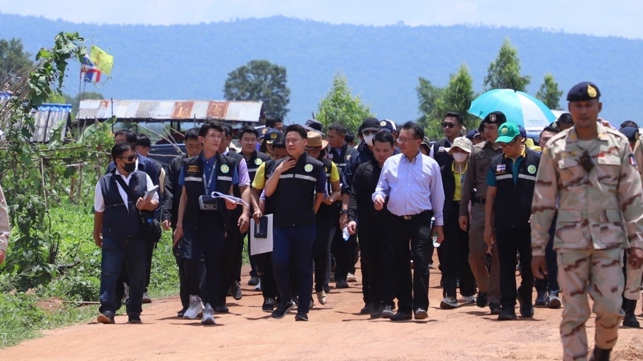 "อรรถกร" ลุยงานแรกสั่งการ ส.ป.ก.สระแก้ว เร่งจัดสรรที่ดินให้เกษตรกรอย่างเป็นธรรม