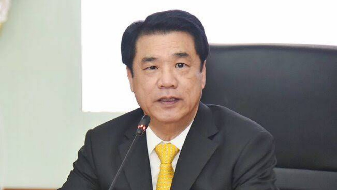 "สุริยะ" มอบ "ศึกษิษฏ์" หนุนธนาคารที่ดิน เร่งช่วยเกษตรกรทุกพื้นที่มีที่ดินทำกิน