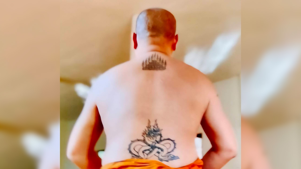 ชาวบ้านไม่ปักใจเชื่อ รอ "หลวงพ่อมหาน้อย" กลับจากเมืองนอก 9 ก.ค. ชี้แจงภาพฉาว