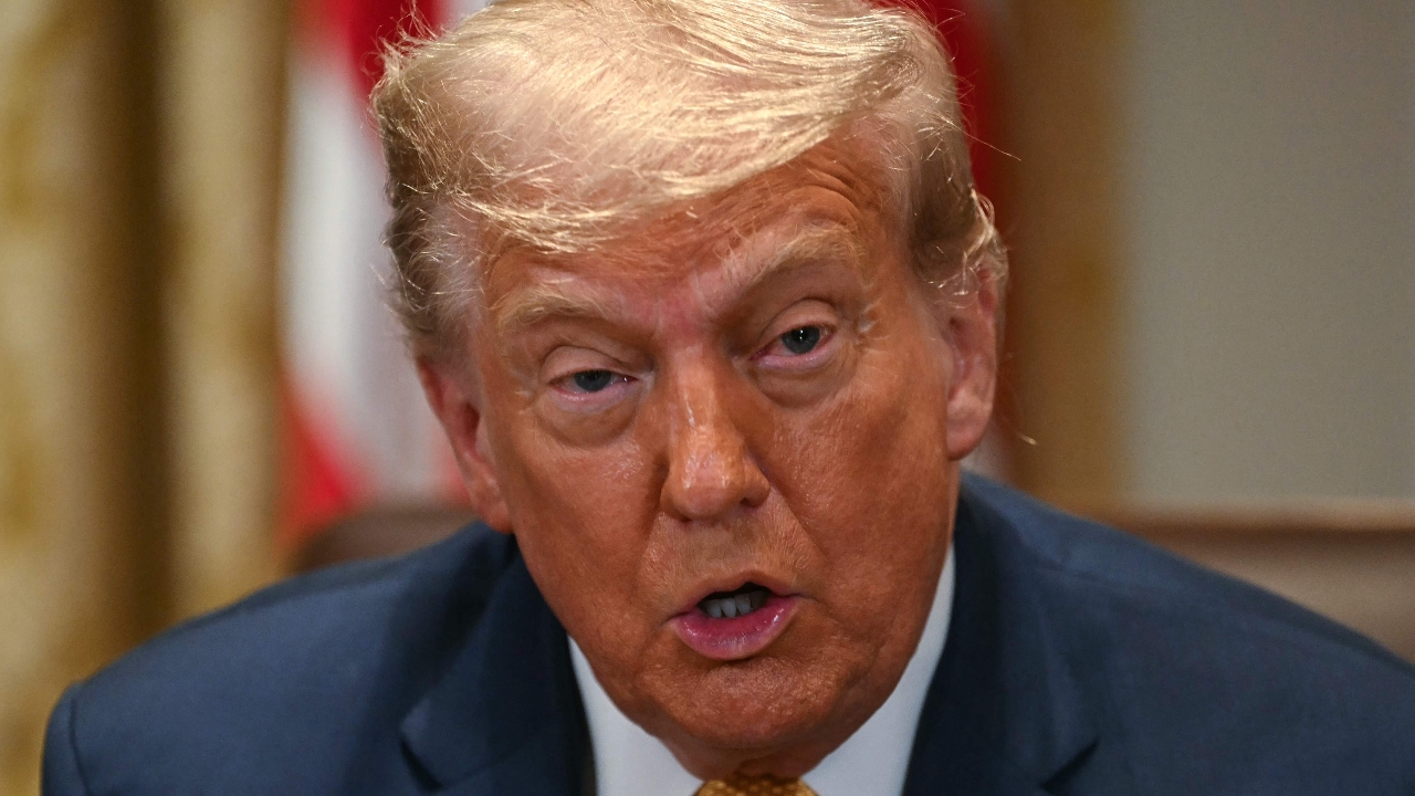 ทรัมป์จี้ประเทศกลุ่ม BRICS เตรียมพร้อม โดนภาษีนำเข้า 10% เร็ว ๆ นี้