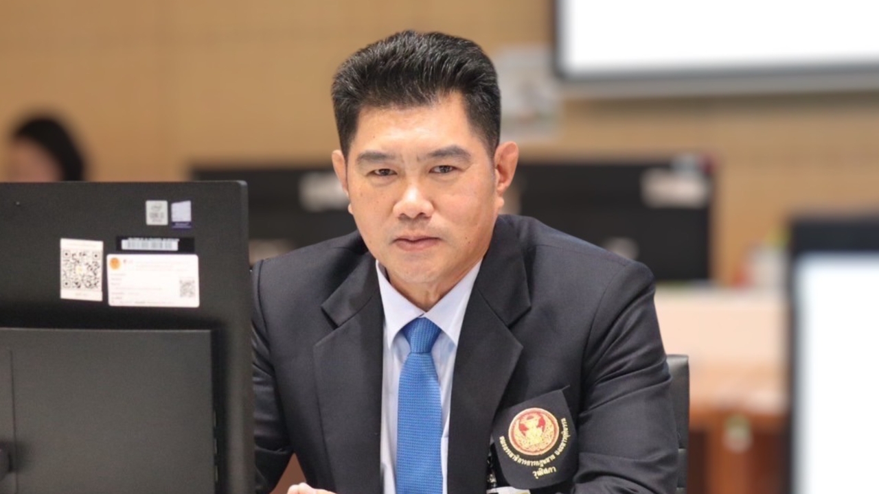 ประวัติ สว.ธนกร ถาวรชินโชติ ผู้เชี่ยวชาญด้านประมง สู่สมาชิกวุฒิสภา