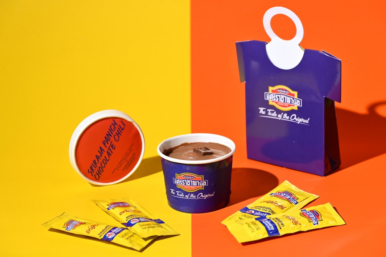 ช็อกโกแลตชิลลี่ ไอศกรีมรสชาติใหม่ จากการคอลแลบของซอสพริกศรีราชาพานิช กับ Guss Damn Good