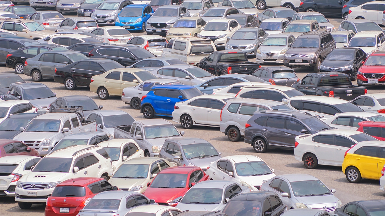 คนกรุงนิยม EV ส่วนเก๋ง กระบะตอบโจทย์คนเหนือ คนอีสาน คนใต้ และคนภาคตะวันออก 