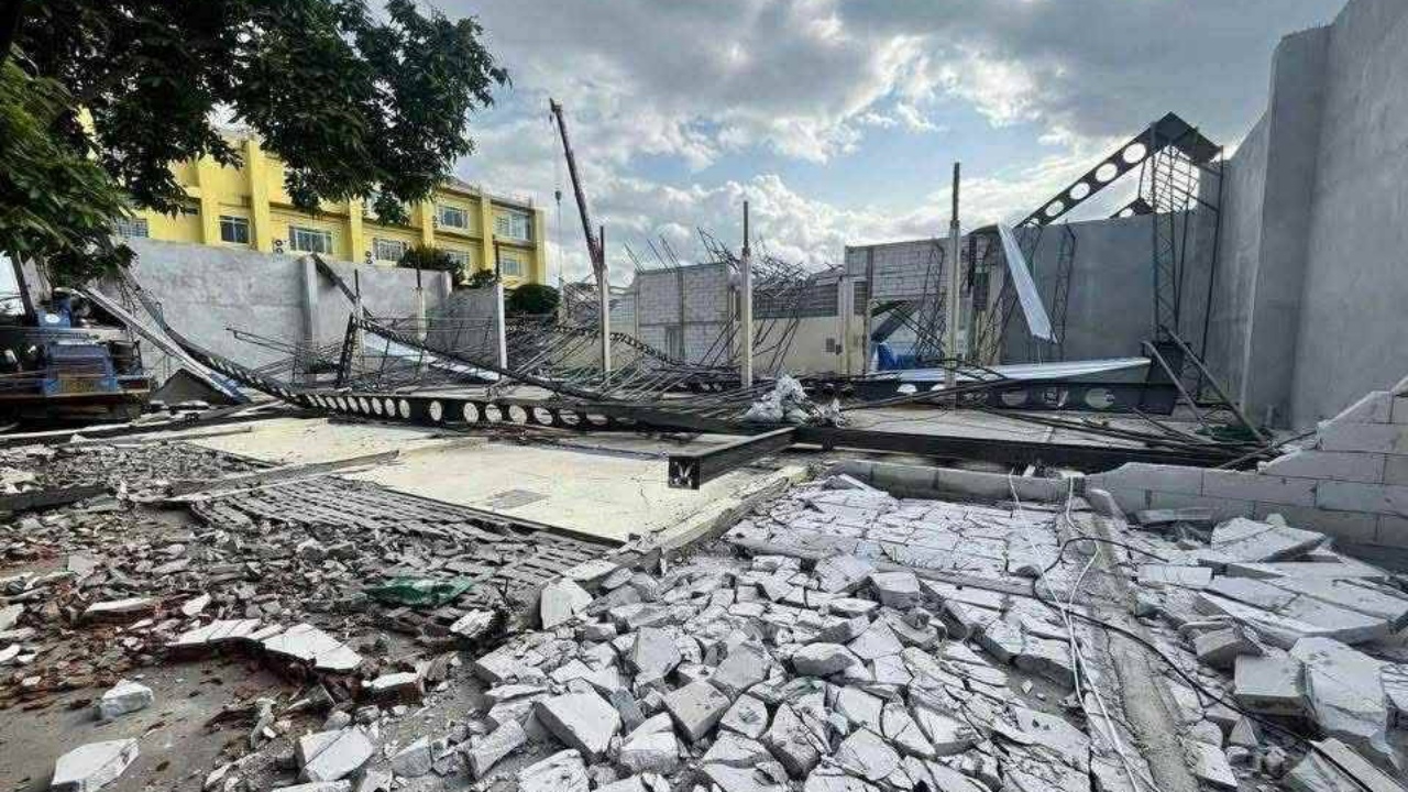 อาคารโรงงานชาชื่อดังถล่ม ทับคนงานดับ 1 เจ็บ 6 ราย