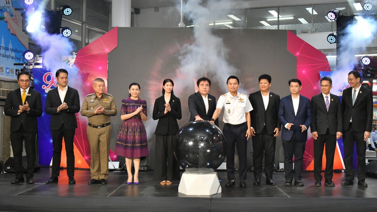 “สุรพงษ์” สั่ง บขส. ปรับตัว ยกระดับบริการ จัดหารถโดยสารใหม่ 311 คัน มูลค่า 3 พันล้าน