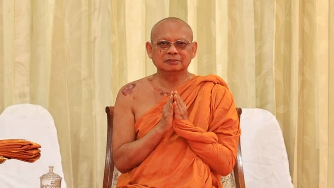 เปิดประวัติ "พระเทพวชิรธีราภรณ์" อดีตเจ้าอาวาสวัดพระพุทธฉาย สึกปมคลิปสีกากอล์ฟ