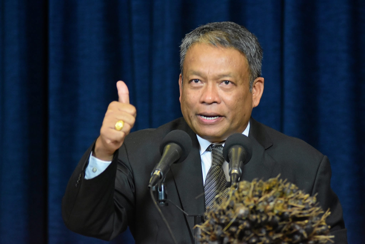 ศึกในพรรคประชาธิปัตย์ไม่จบ “วัชระ” ย้อนถาม “นิพนธ์” ทำไมลูกชายยังอยู่ปชป.