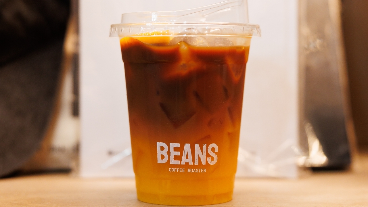 สวนทางเศรษฐกิจฝืด เปิดสูตรรอดร้านกาแฟยุคข้าวยากหมากแพง “ราคาหลักสิบ” เป็นทางรอดตัวจริง