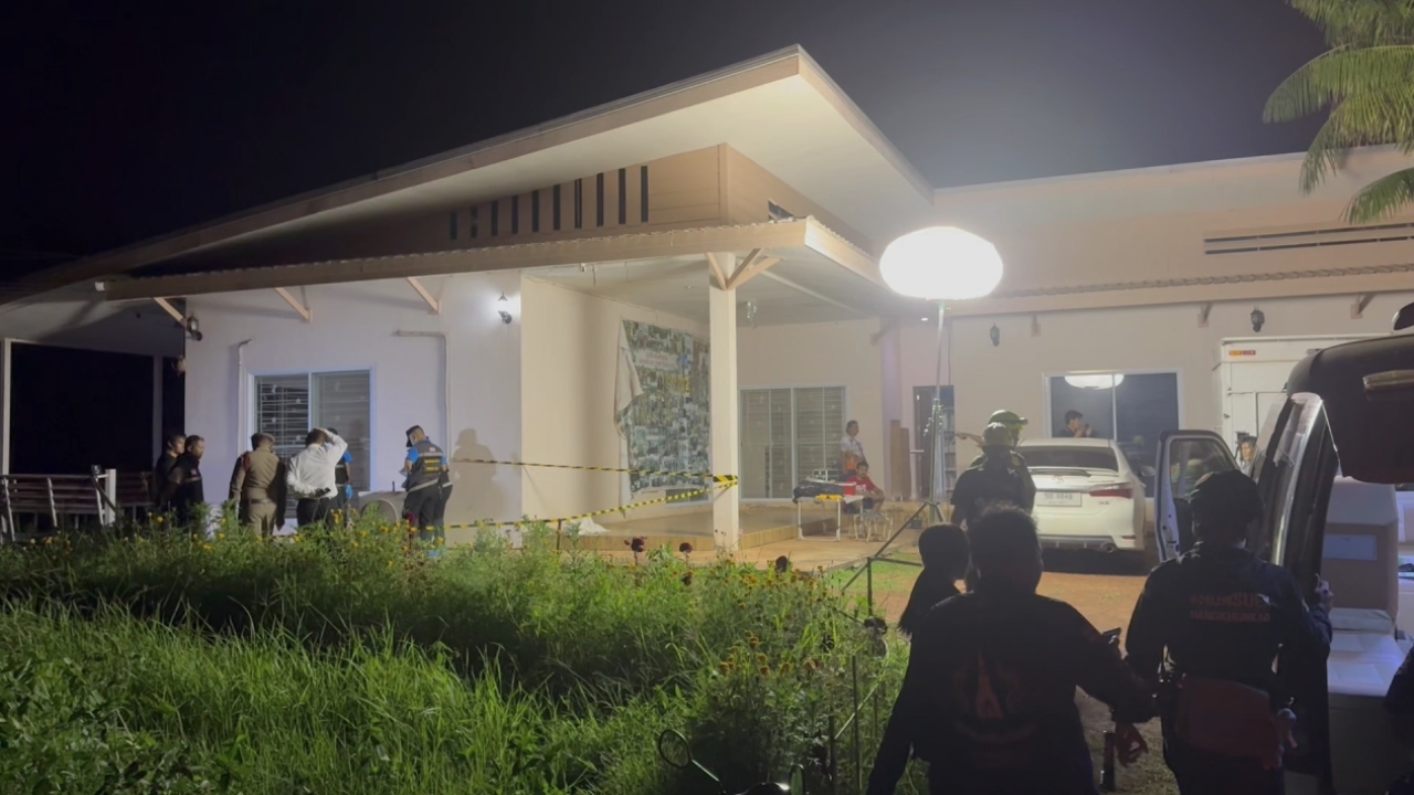 คนเฝ้าสวนตะโกนถามหลังเห็นคนแปลกหน้าเข้าบ้าน เจอรัวยิงดับคาที่