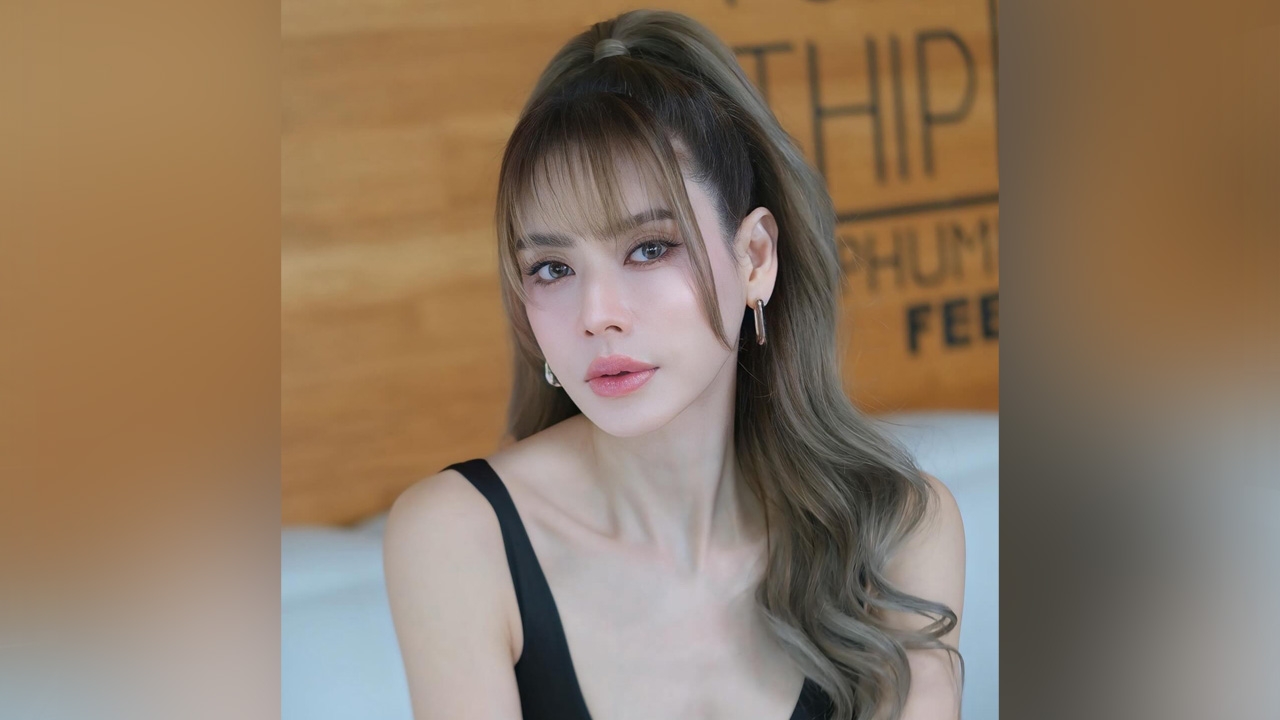ข่าวใส่ไข่ เผย "เอ๋ พรทิพย์" ป่วยมะเร็งปอด กำลังเข้าสู่การรักษา